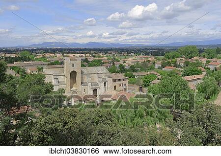"Pernes-les-Fontaines, Vaucluse, Provence-Alpes-Cote d'Azur, Southern France, France, Europe" View Large Photo Image Stock Photograph - "Pernes-les-Fontaines, Vaucluse, Provence-Alpes-Cote d'Azur, Southern France, France, Europe". Fotosearch