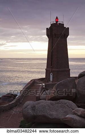 "Phare de Ploumanac'h or Phare de Mean Ruz lighthouse on the Cote de Granit Rose or Pink Granite Coast, Ploumanac’h, Brittany, France, Europe" View Large Photo Image Picture - "Phare de Ploumanac'h or Phare de Mean Ruz lighthouse on the Cote de Granit Rose or Pink Granite Coast, Ploumanac’h, Brittany, France, Europe". Fotosearch