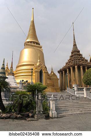 Stock Photo - "Phra Sri Rattana Chedi and Phra Mondop, Wat Phra Kaeo, Krung Thep, Bangkok, Thailand, Asia". Fotosearch