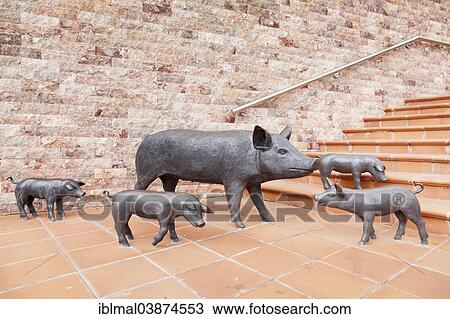 "Piglets, sculpture group in Plaza Candelaria, Ingenio, Gran Canaria, Canary Islands, Spain, Europe" View Large Photo Image Stock Image - "Piglets, sculpture group in Plaza Candelaria, Ingenio, Gran Canaria, Canary Islands, Spain, Europe". Fotosearch