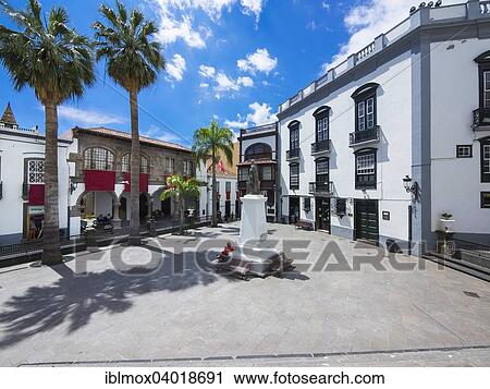 "Plaza de Espana, Santa Cruz de La Palma, Palma de Majorca, Canary Islands, Spain, Europe" View Large Photo Image Stock Image - "Plaza de Espana, Santa Cruz de La Palma, Palma de Majorca, Canary Islands, Spain, Europe". Fotosearch