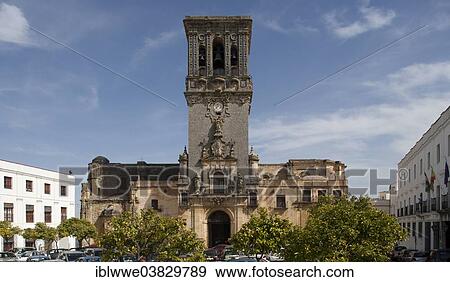 Stock Photo - "Plaza del Cabildo, Church of Santa Maria de la Asuncion, Arcos de la Frontera, Province of Cadiz, Andalusia, Spain, Europe". Fotosearch