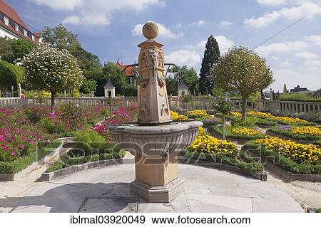 Stock Photo - "Pomeranzengarten garden at Schloss Leonberg castle, Leonberg, Baden-Wurttemberg, Germany, Europe". Fotosearch