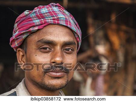 "Portrait of an Indian flower seller, Malik Ghat Flower Market, Kolkata, West Bengal, India, Asia" View Large Photo Image Stock Image - "Portrait of an Indian flower seller, Malik Ghat Flower Market, Kolkata, West Bengal, India, Asia". Fotosearch