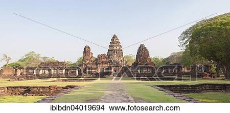 Picture - "Prasat Hin Phimai temple, Geschichtspark Phimai, Thailand, Asia". Fotosearch
