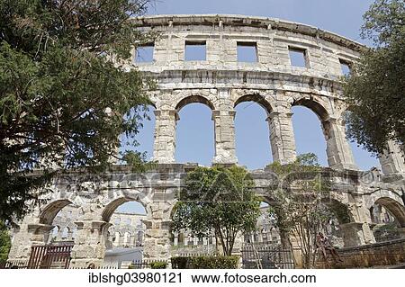 "Pula Arena, amphitheatre, Pula, Istria, Croatia, Europe" View Large Photo Image Stock Image - "Pula Arena, amphitheatre, Pula, Istria, Croatia, Europe". Fotosearch