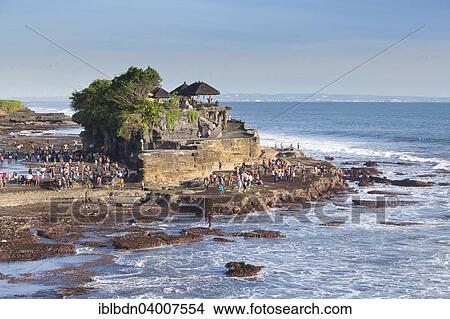 Picture - "Pura Tanah Lot Temple, Bali, Indonesia, Asia". Fotosearch