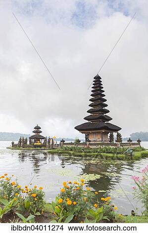 "Pura Ulun Danu Batur temple, Bratan lake, Bali, Indonesia, Asia" View Large Photo Image Picture - "Pura Ulun Danu Batur temple, Bratan lake, Bali, Indonesia, Asia". Fotosearch