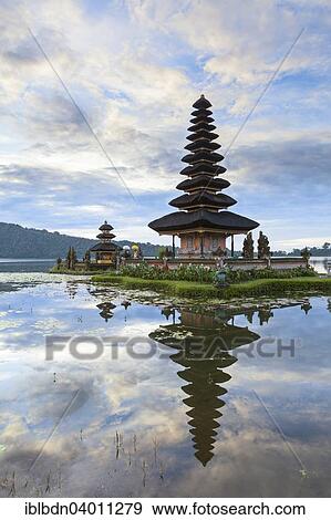 Stock Photo - "Pura Ulun Danu Batur temple, Bratan lake, Bali, Indonesia, Asia". Fotosearch