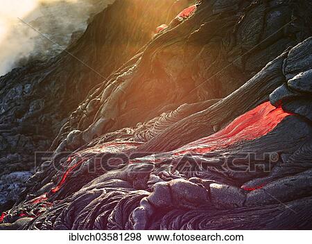 "PuÊ»u ʻŌʻŠor Puu Oo volcano, volcanic eruption, lava, red hot lava flow, HawaiÊ»i-Volcanoes-Nationalpark, USA, Hawaii, United States, North America" View Large Photo Image Stock Photo - "PuÊ»u ʻŌʻŠor Puu Oo volcano, volcanic eruption, lava, red hot lava flow, HawaiÊ»i-Volcanoes-Nationalpark, USA, Hawaii, United States, North America". Fotosearch