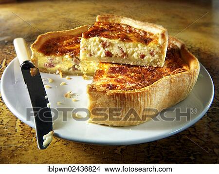 Quiche Lorraine View Large Photo Image Picture - Quiche Lorraine. Fotosearch