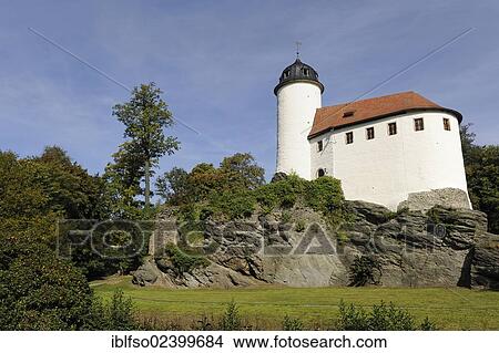 Picture - "Rabenstein Castle, the smallest castle in Saxony, Oberrabenstein, near Chemnitz, Saxony, Germany, Europe". Fotosearch