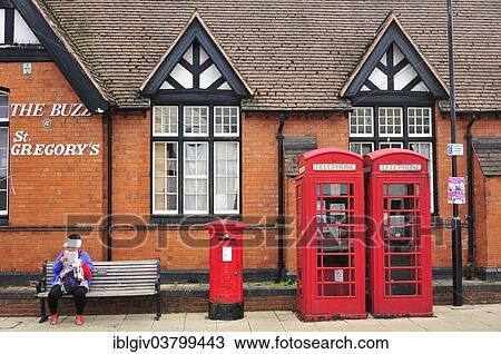 "Red telephone booths and a red post box, Stratford-upon-Avon, Warwickshire, England, United Kingdom, Europe" View Large Photo Image Stock Image - "Red telephone booths and a red post box, Stratford-upon-Avon, Warwickshire, England, United Kingdom, Europe". Fotosearch