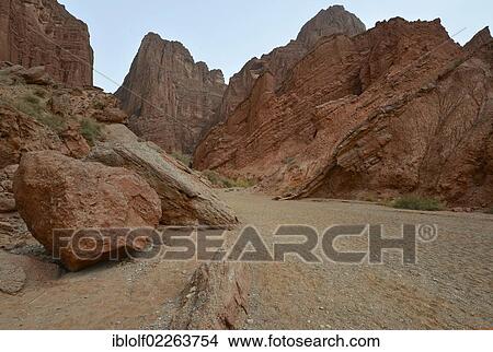 "Reddish rocks at the beginning of the Tian Shan or Tianshan Grand Canyon, Mysterious Grand Canyon, Silk Road, Tianshan, Tian Shan or Tien Shan Mountains, Kuqa, Xinjiang, China, Asia" View Large Photo Image Picture - "Reddish rocks at the beginning of the Tian Shan or Tianshan Grand Canyon, Mysterious Grand Canyon, Silk Road, Tianshan, Tian Shan or Tien Shan Mountains, Kuqa, Xinjiang, China, Asia". Fotosearch