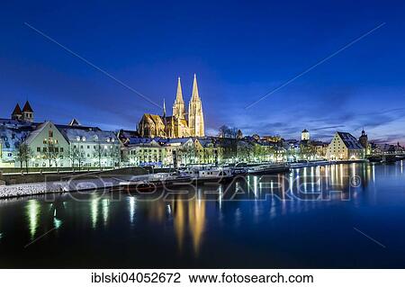"Regensburg Cathedral with the Maritime Museum on the Danube and the Salzstadl in winter, Regensburg, Bavaria, Germany, Europe" View Large Photo Image Stock Image - "Regensburg Cathedral with the Maritime Museum on the Danube and the Salzstadl in winter, Regensburg, Bavaria, Germany, Europe". Fotosearch