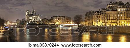 "River Seine and Notre Dame, Paris, Ile de France, France, Europe" View Large Photo Image Picture - "River Seine and Notre Dame, Paris, Ile de France, France, Europe". Fotosearch