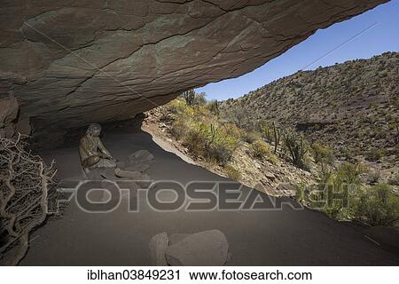 Stock Image - "Rock overhang, inhabited in prehistoric times, Monumental Nacional Pichasca, Rio Hurtado, Region de Coquimbo, Chile, South America". Fotosearch