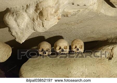 "Rock tombs in Londa, near Rantepao, South Sulawesi, Indonesia, Asia" View Large Photo Image Stock Photo - "Rock tombs in Londa, near Rantepao, South Sulawesi, Indonesia, Asia". Fotosearch