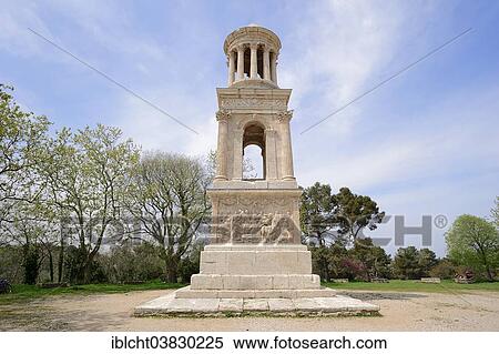"Roman Mausoleum of the Julii, Saint Remy-de-Provence, Bouches-du-Rhone, Provence-Alpes-Cote d'Azur, Southern France, Glanum, France, Europe" View Large Photo Image Stock Photography - "Roman Mausoleum of the Julii, Saint Remy-de-Provence, Bouches-du-Rhone, Provence-Alpes-Cote d'Azur, Southern France, Glanum, France, Europe". Fotosearch
