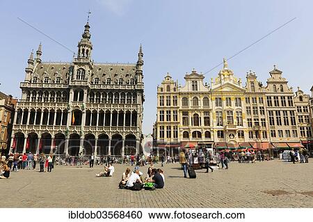 Stock Image - "Royal House or Maison du Roi and Chaloupe d'Or, Grote Markt, Grand Place market square, Brussels, Brussels Region, Belgium, Europe". Fotosearch