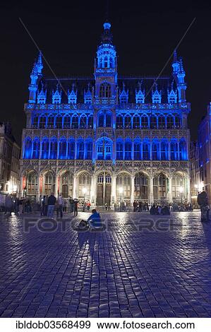 "Royal House or Maison du Roi, Grote Markt, Grand Place market square, illuminated at night, Brussels, Brussels Region, Belgium, Europe" View Large Photo Image Stock Photo - "Royal House or Maison du Roi, Grote Markt, Grand Place market square, illuminated at night, Brussels, Brussels Region, Belgium, Europe". Fotosearch