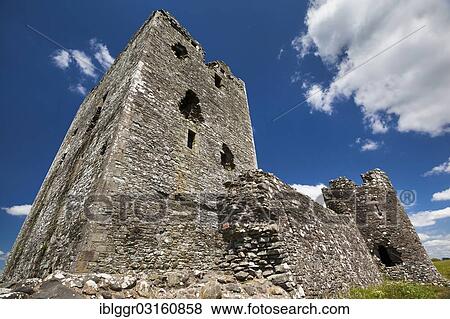"Ruins of Threave Castle, bei Castle Douglas, Dumfries and Galloway, Scotland, United Kingdom, Europe" View Large Photo Image Stock Photo - "Ruins of Threave Castle, bei Castle Douglas, Dumfries and Galloway, Scotland, United Kingdom, Europe". Fotosearch