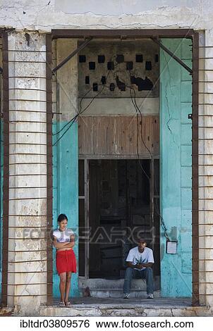 "Run down facade, Old Havana, Havana, Cuba, North America" View Large Photo Image Stock Photograph - "Run down facade, Old Havana, Havana, Cuba, North America". Fotosearch