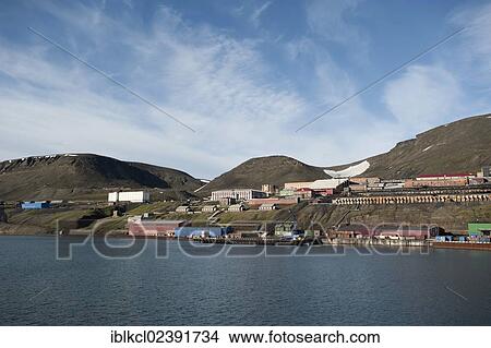 "Russian mining settlement of Barentsburg, Isfjorden, Spitsbergen, Svalbard, Norway, Europe" View Large Photo Image Picture - "Russian mining settlement of Barentsburg, Isfjorden, Spitsbergen, Svalbard, Norway, Europe". Fotosearch