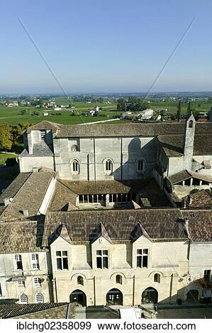 Stock Photo - "Saint Emilion, UNESCO World Heritage, Bordeaux vineyard, Aquitaine, France, Europe". Fotosearch