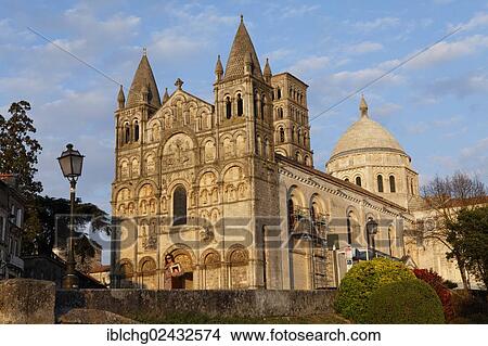 "Saint Pierre Cathedral, Angouleme, Charente, Poitou-Charentes, France, Europe" View Large Photo Image Picture - "Saint Pierre Cathedral, Angouleme, Charente, Poitou-Charentes, France, Europe". Fotosearch