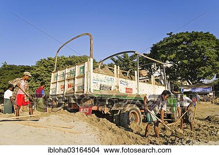 "Sand being loaded on the banks of the Ayeyarwady River, Mandalay, Mandalay Division, Myanmar, Burma, Asia" View Large Photo Image Picture - "Sand being loaded on the banks of the Ayeyarwady River, Mandalay, Mandalay Division, Myanmar, Burma, Asia". Fotosearch