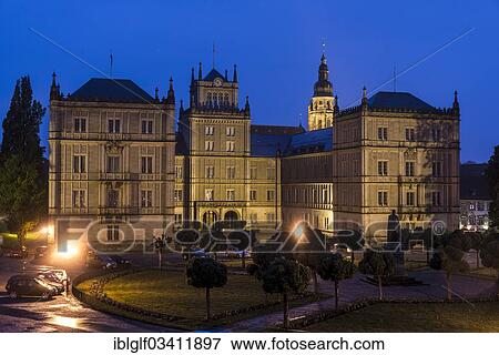 "Schloss Ehrenburg Castle, Schlossplatz, Castle Square, Schlossplatz, Coburg, Upper Franconia, Bavaria, Germany, Europe" View Large Photo Image Stock Photo - "Schloss Ehrenburg Castle, Schlossplatz, Castle Square, Schlossplatz, Coburg, Upper Franconia, Bavaria, Germany, Europe". Fotosearch