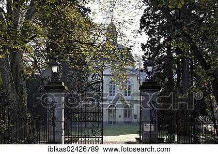 Stock Photo - "Schloss Eller castle, Duesseldorf, North Rhine-Westphalia, Germany, Europe". Fotosearch