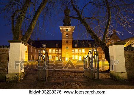 "Schloss Husum Castle or Castle outside Husum, at dusk, Husum, North Frisia, Schleswig-Holstein, Germany, Europe" View Large Photo Image Stock Photograph - "Schloss Husum Castle or Castle outside Husum, at dusk, Husum, North Frisia, Schleswig-Holstein, Germany, Europe". Fotosearch