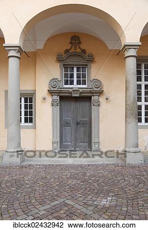 "Schloss ob Ellwangen castle, arcaded courtyard, Ellwangen an der Jagst, Baden-Wuerttemberg, Germany, Europe" View Large Photo Image Stock Image - "Schloss ob Ellwangen castle, arcaded courtyard, Ellwangen an der Jagst, Baden-Wuerttemberg, Germany, Europe". Fotosearch