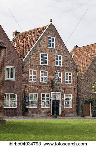 "Schwarzer Bar restaurant from 1562, Jever, Frisia, Lower Saxony, Germany, Europe" View Large Photo Image Stock Image - "Schwarzer Bar restaurant from 1562, Jever, Frisia, Lower Saxony, Germany, Europe". Fotosearch