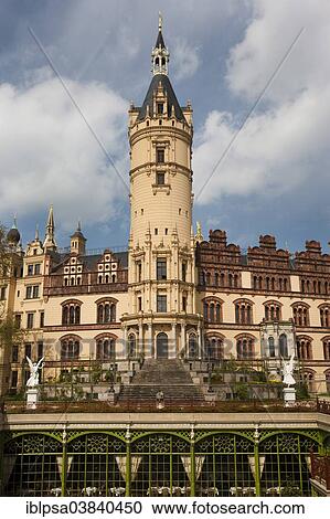 "Schwerin Castle, Schwerin, Mecklenburg-Western Pomerania, Germany, Europe" View Large Photo Image Stock Image - "Schwerin Castle, Schwerin, Mecklenburg-Western Pomerania, Germany, Europe". Fotosearch