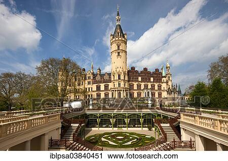 "Schwerin Castle, Schwerin, Mecklenburg-Western Pomerania, Germany, Europe" View Large Photo Image Stock Image - "Schwerin Castle, Schwerin, Mecklenburg-Western Pomerania, Germany, Europe". Fotosearch