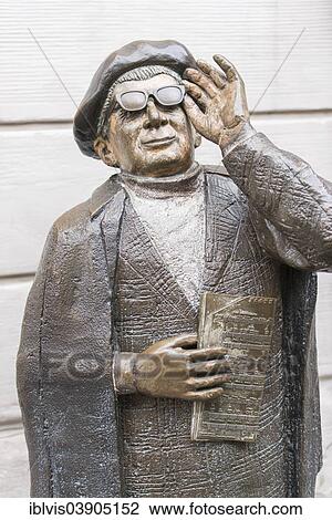 "Sculpture of musician Evert Taube, Stockholm, Sweden, Europe" View Large Photo Image Stock Image - "Sculpture of musician Evert Taube, Stockholm, Sweden, Europe". Fotosearch