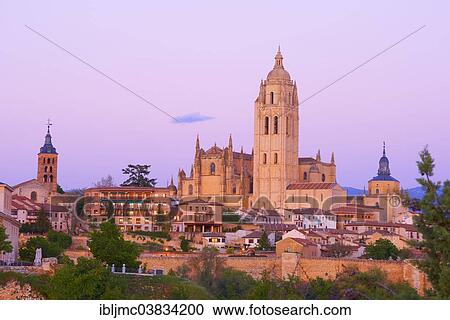 "Segovia Cathedral, at sunset, Segovia, Castile and Leon, Spain, Europe" View Large Photo Image Stock Image - "Segovia Cathedral, at sunset, Segovia, Castile and Leon, Spain, Europe". Fotosearch