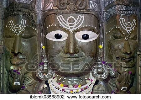 Stock Image - "Shiva-portrait in the Samadhishwar Temple dedicated to Shiva, Chittorgarh, Rajasthan, India, Asia". Fotosearch