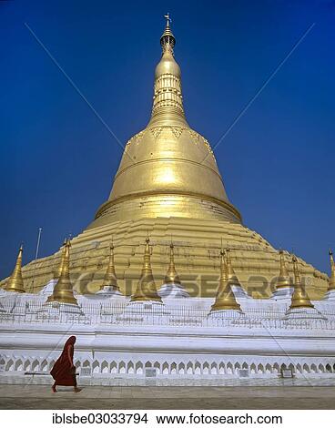 Picture - "Shwemawdaw Paya pagoda, Monk, Pegu, Bagu, Bagu, Bago Region, Myanmar, Burma, Asia". Fotosearch