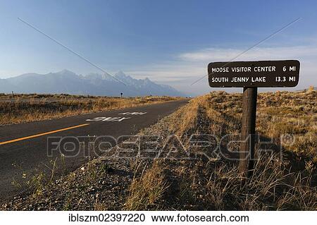 "Sign indicating distances, Grand Teton National Park, Wyoming, USA" View Large Photo Image Stock Image - "Sign indicating distances, Grand Teton National Park, Wyoming, USA". Fotosearch