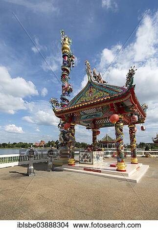 Picture - "Sky-earth-pillar at the Chinese Sanjao Phuya Temple or Saan Chao Pu Ya Temple, on Nong Bua Lake, Udon Thani, Isan, Thailand, Asia". Fotosearch