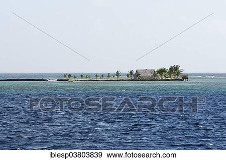 Stock Photo - "Small island of Sindup, San Blas Archipelago, Caribbean Sea, Panama, North America". Fotosearch