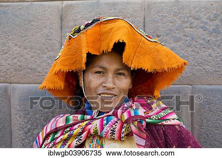 "Smiling woman with headscarf and sling, Quechua Indian, portrait, Cusco Province, Southern Peru, Peru, South America" View Large Photo Image Stock Photography - "Smiling woman with headscarf and sling, Quechua Indian, portrait, Cusco Province, Southern Peru, Peru, South America". Fotosearch