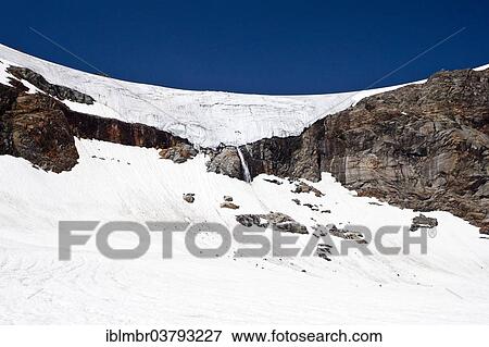 "Snow-covered mountainside on Schwarzwandscharte Mountain, Alto Adige, Italy, Europe" View Large Photo Image Stock Photo - "Snow-covered mountainside on Schwarzwandscharte Mountain, Alto Adige, Italy, Europe". Fotosearch