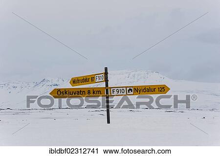 "Snow-covered signpost in the winter landscape, Vatnajoekull Glacier, Icelandic Highlands, Iceland, Europe" View Large Photo Image Stock Image - "Snow-covered signpost in the winter landscape, Vatnajoekull Glacier, Icelandic Highlands, Iceland, Europe". Fotosearch