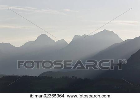 "Spitzmauer mountain and Grosser Priel mountain, Totes Gebirge mountains, as seen from Wurbauerkogel mountain near Windischgarsten, Pyhrn-Priel, Traunviertel region, Upper Austria, Austria, Europe" View Large Photo Image Picture - "Spitzmauer mountain and Grosser Priel mountain, Totes Gebirge mountains, as seen from Wurbauerkogel mountain near Windischgarsten, Pyhrn-Priel, Traunviertel region, Upper Austria, Austria, Europe". Fotosearch