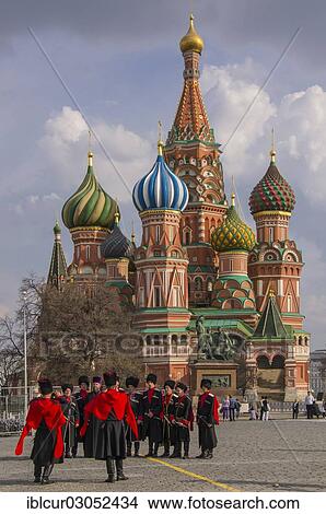 Picture - "St. Basil's Cathedral, Red Square, Tverskoy, Moskau, Moscow Oblast, Russia, Europe". Fotosearch